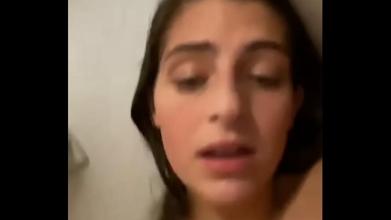 Bluokula hottie, mallongaj hejmaj seksaj videoj, elekto de